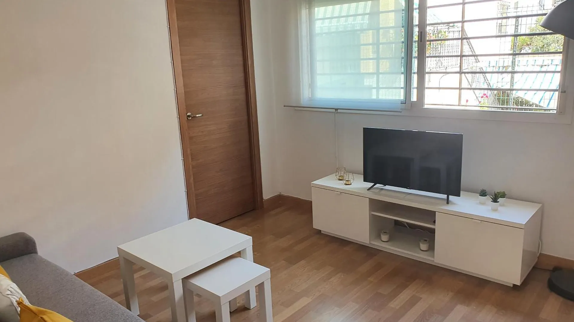 Los Fernandez Torre de Benagalbon Apartment